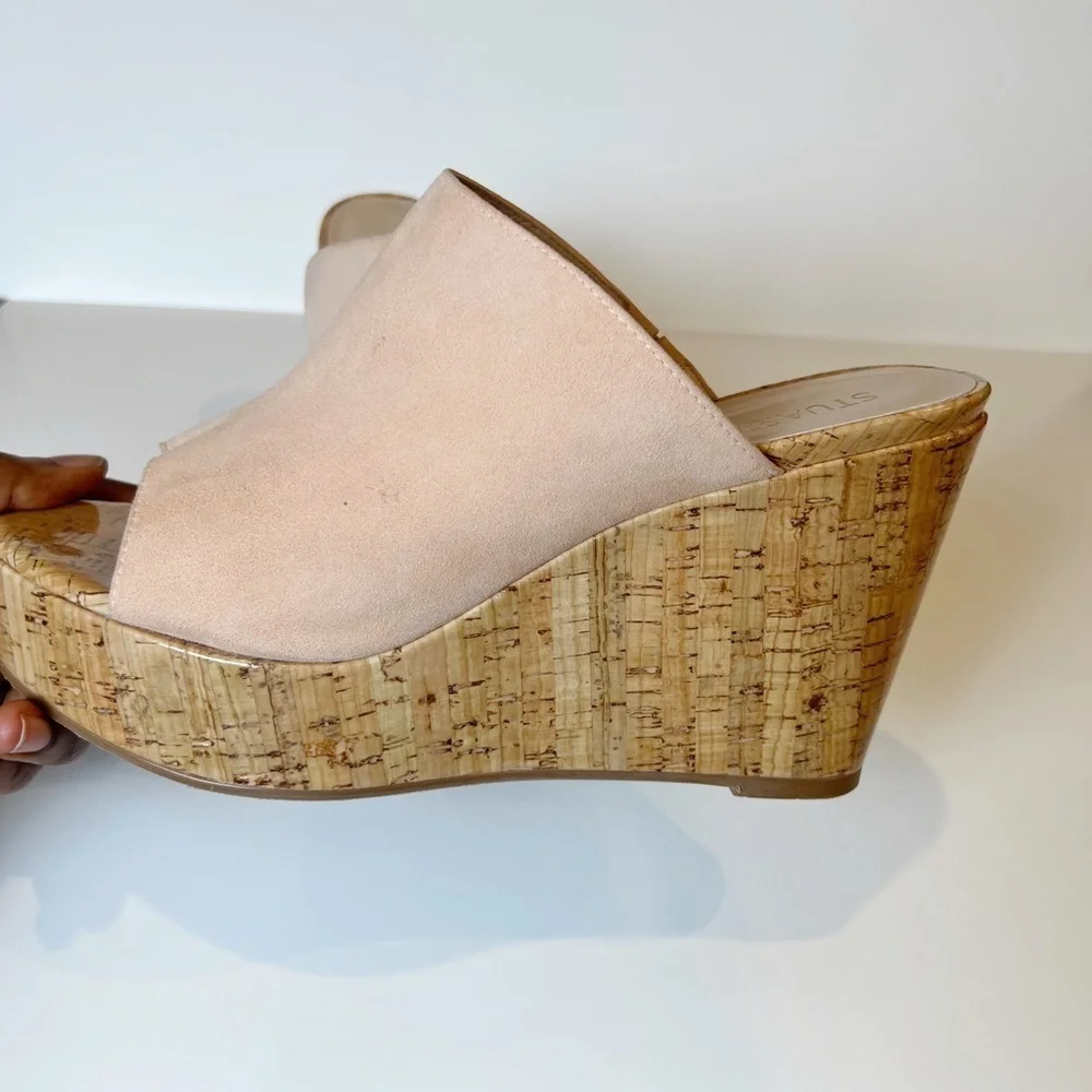 Stuart Weitzman The Margarite Wedge